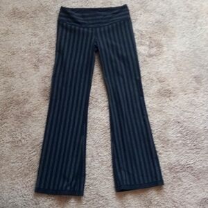 Lululemon yoga pants reversible